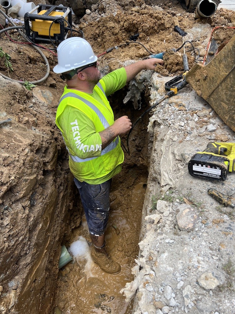 Palms technician carrying out construction and repair work